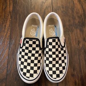 Vans Black and White Checkered Slip-On Sneakers skate pro
